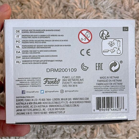 Funko Pop! Animation Naruto Shippuden #729 Orochimaru w/ Protective Case - Picture 6 of 10